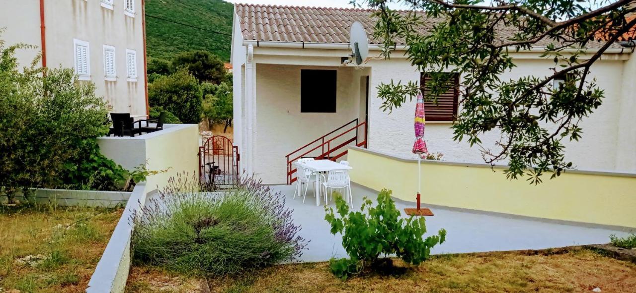 Apartments Tatjana Martinšćica Kültér fotó